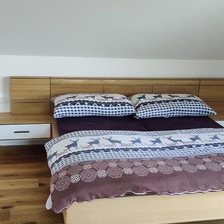 Schoene Wohnung In Валенщад Екстериор снимка
